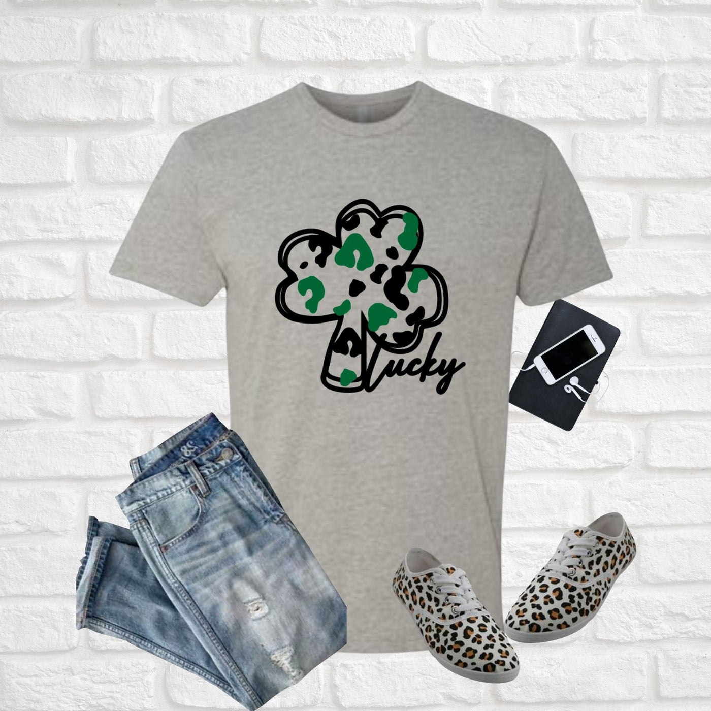 Leopard Lucky Shamrock Short Sleeve Graphic T-shirt